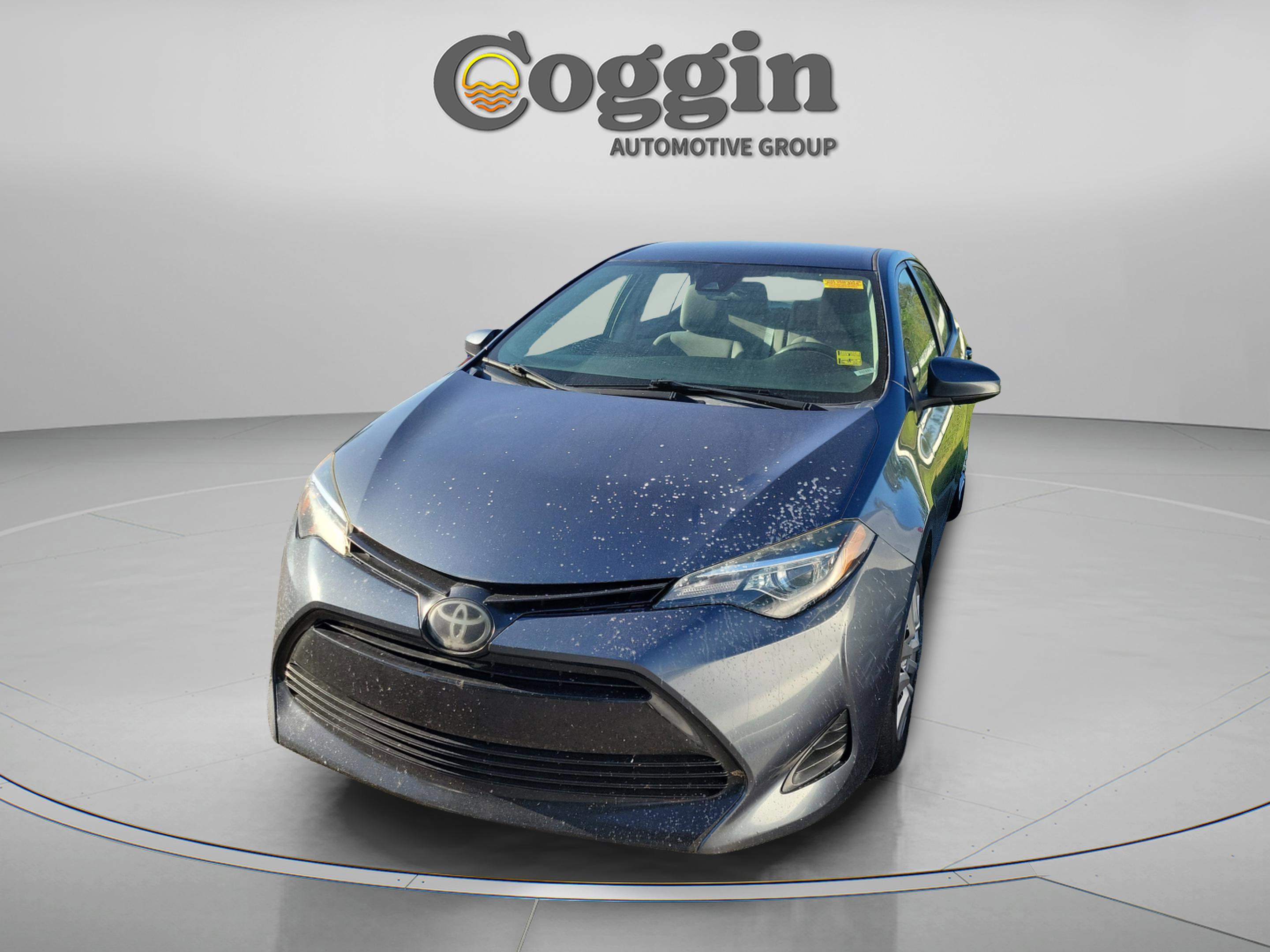Used 2019 Toyota Corolla LE image 2