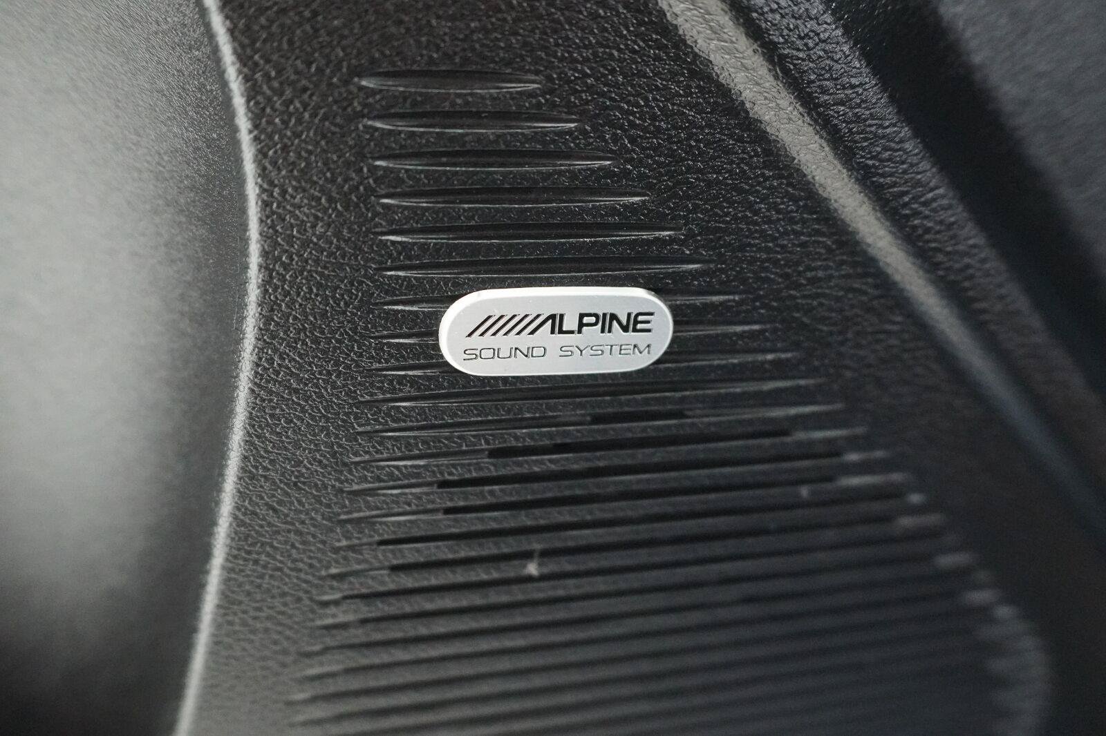 Used 2022 Dodge Challenger SRT Hellcat RWD image 19