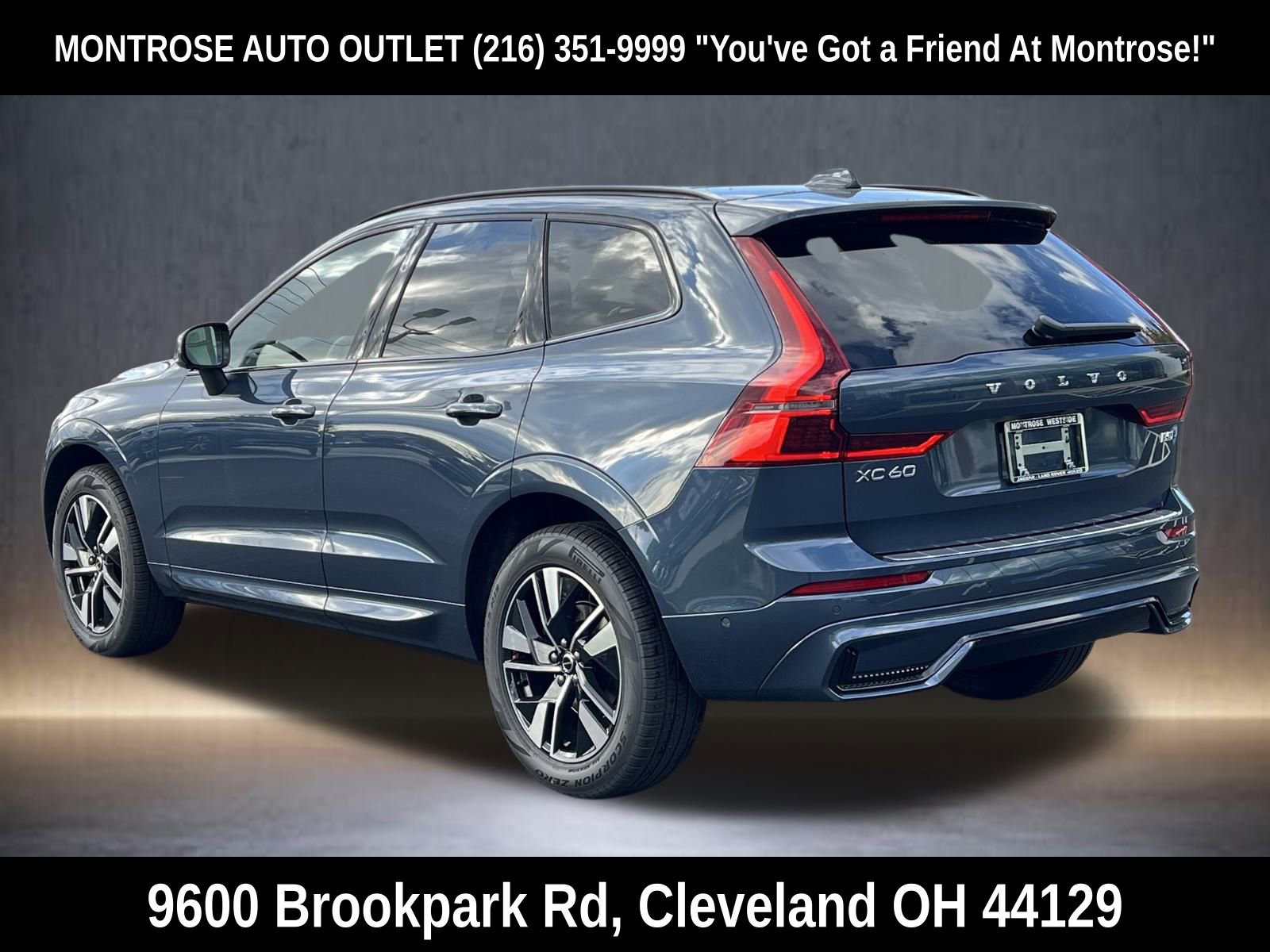 New 2026 Volvo XC60 B5 Plus w/ Protection Package Premier image 4