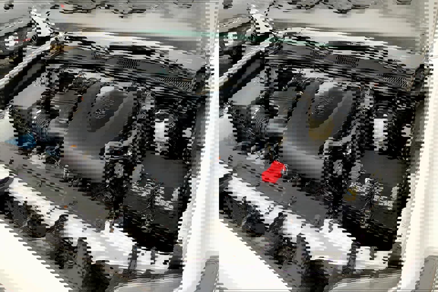 Used 2020 Toyota Tacoma TRD Off-Road image 30