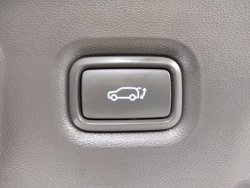 Certified 2023 Hyundai Ioniq 5 SEL w/ Cargo Package AWD/4WD image 18