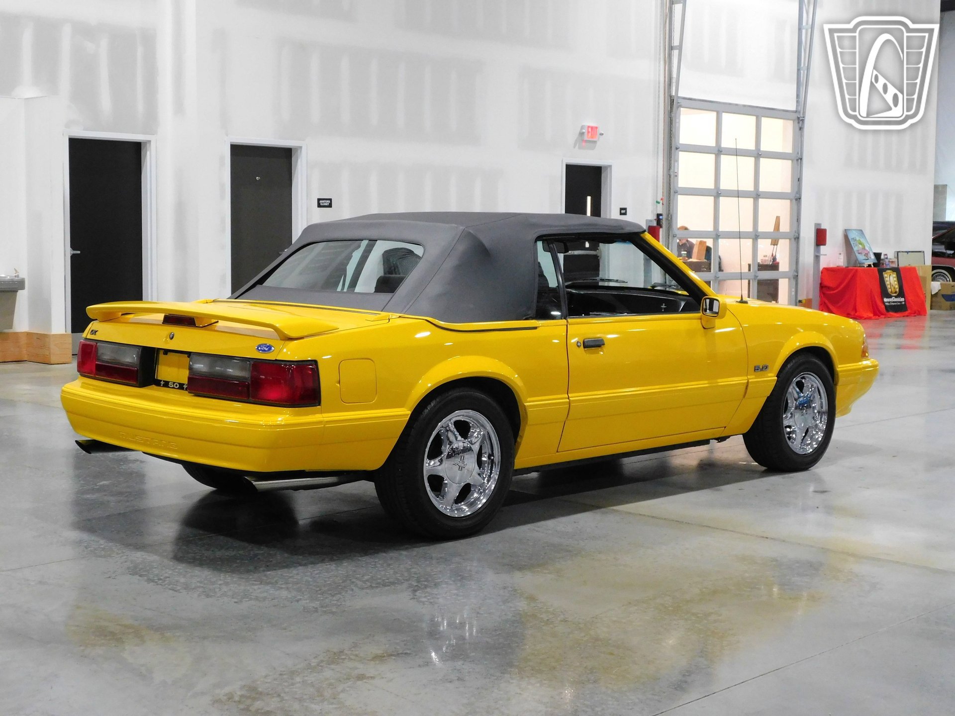 Used 1993 Ford Mustang LX RWD image 20