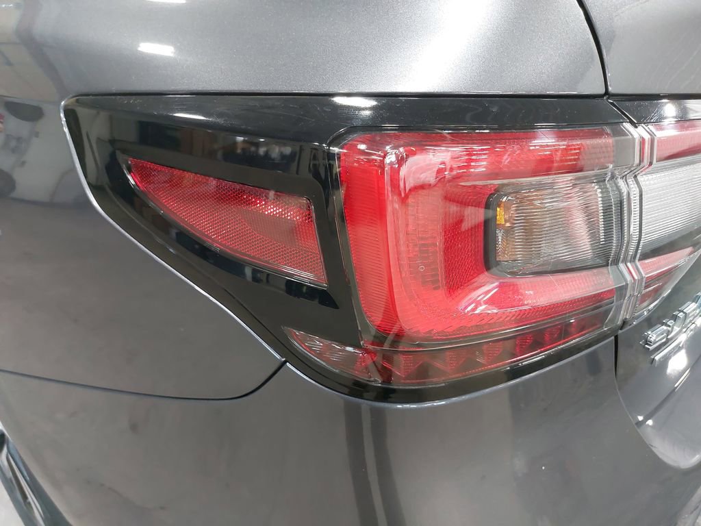 Used 2022 Subaru Legacy Premium image 32