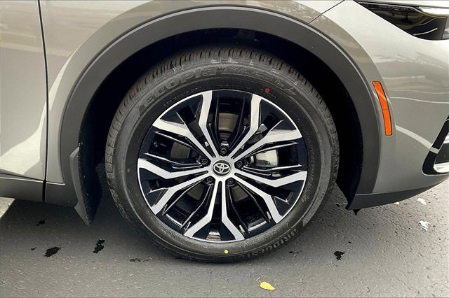 New 2026 Toyota Crown Limited image 12