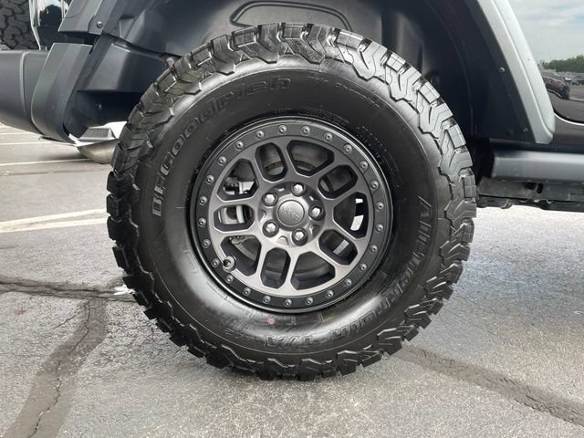 Used 2022 Jeep Wrangler Unlimited Rubicon w/ Xtreme Recon 35" Tire Package AWD/4WD image 33