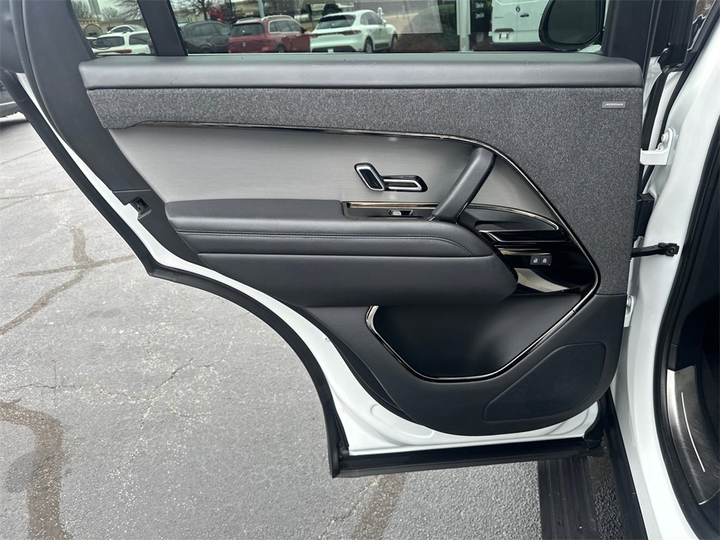 Used 2023 Land Rover Range Rover Sport SE Dynamic image 22