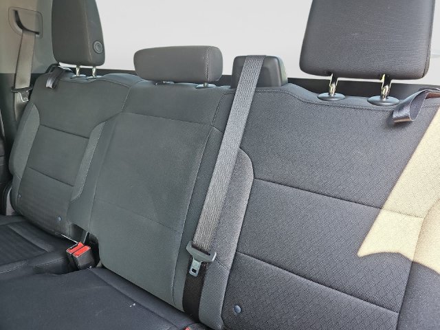 Used 2025 Chevrolet Silverado 1500 LT AWD/4WD image 18