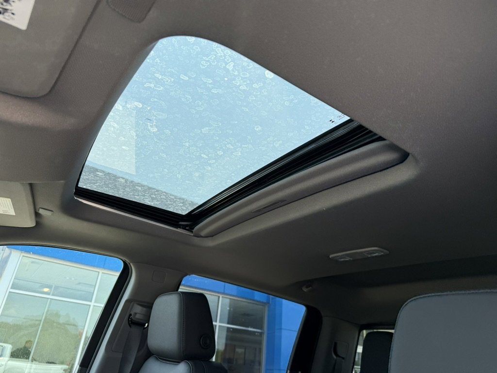 New 2026 Chevrolet Silverado 1500 LTZ w/ LTZ Premium Package image 17