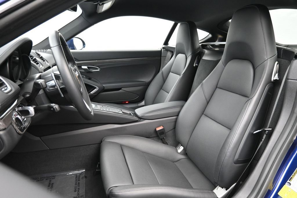 Certified 2025 Porsche 718 Cayman S RWD image 5
