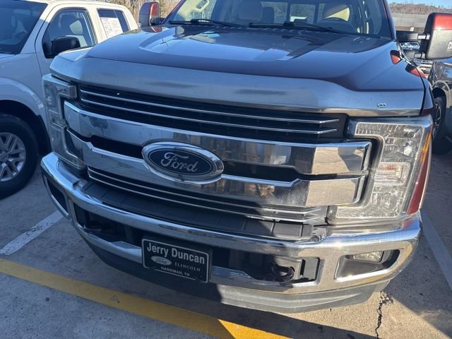 Used 2017 Ford F250 Lariat w/ Lariat Value Package image 2