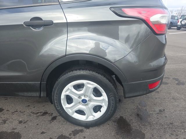 Used 2017 Ford Escape S image 15