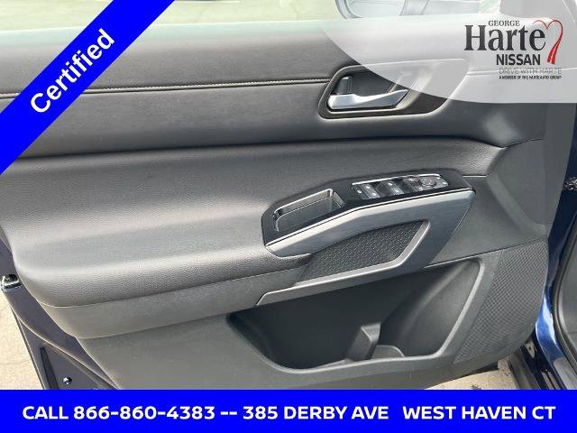 Certified 2024 Nissan Pathfinder SL AWD/4WD image 21