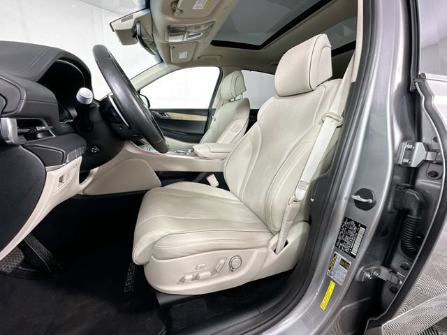 Used 2022 Genesis GV80 2.5T w/ Prestige Package 04 AWD/4WD image 4