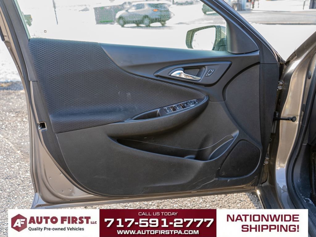 Used 2020 Chevrolet Malibu LT image 7