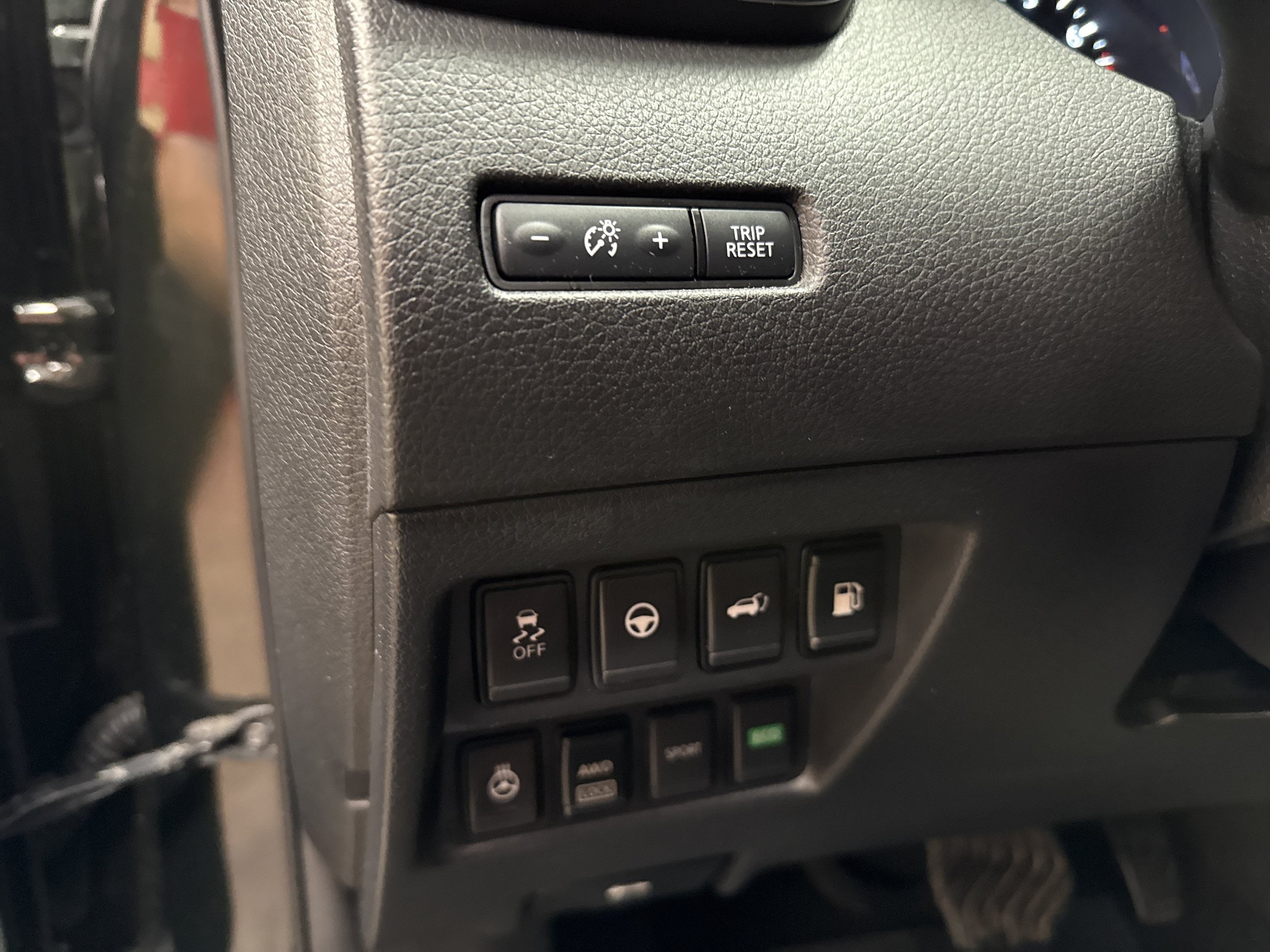 Used 2019 Nissan Rogue SV w/ Premium Package AWD/4WD image 47