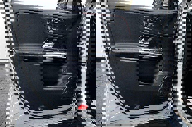 Certified 2023 Mercedes-Benz GLA 250 4MATIC image 23