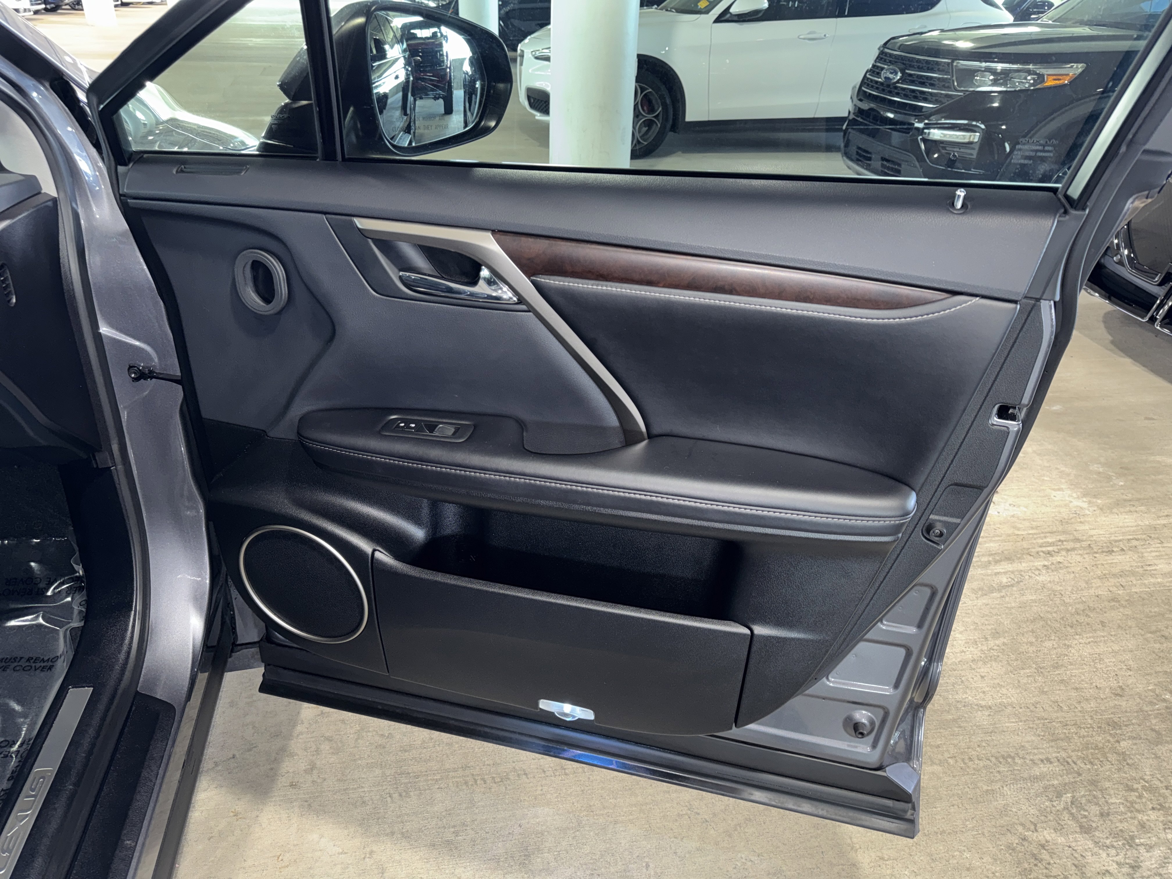 Used 2020 Lexus RX 350 FWD w/ Premium Package image 9