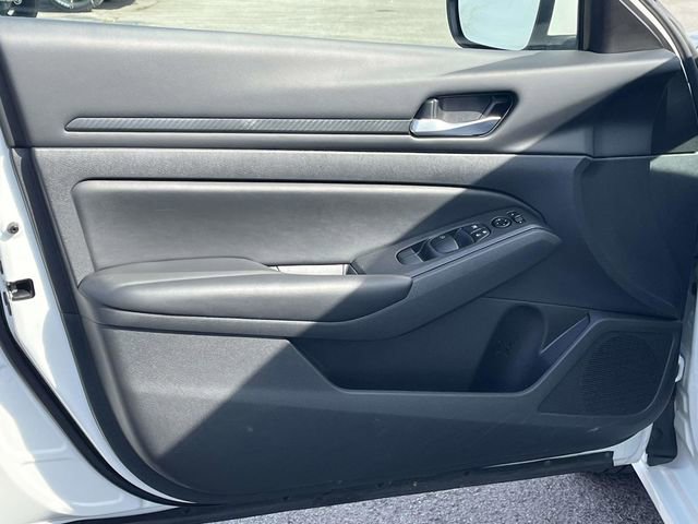 Used 2022 Nissan Altima 2.5 S image 14