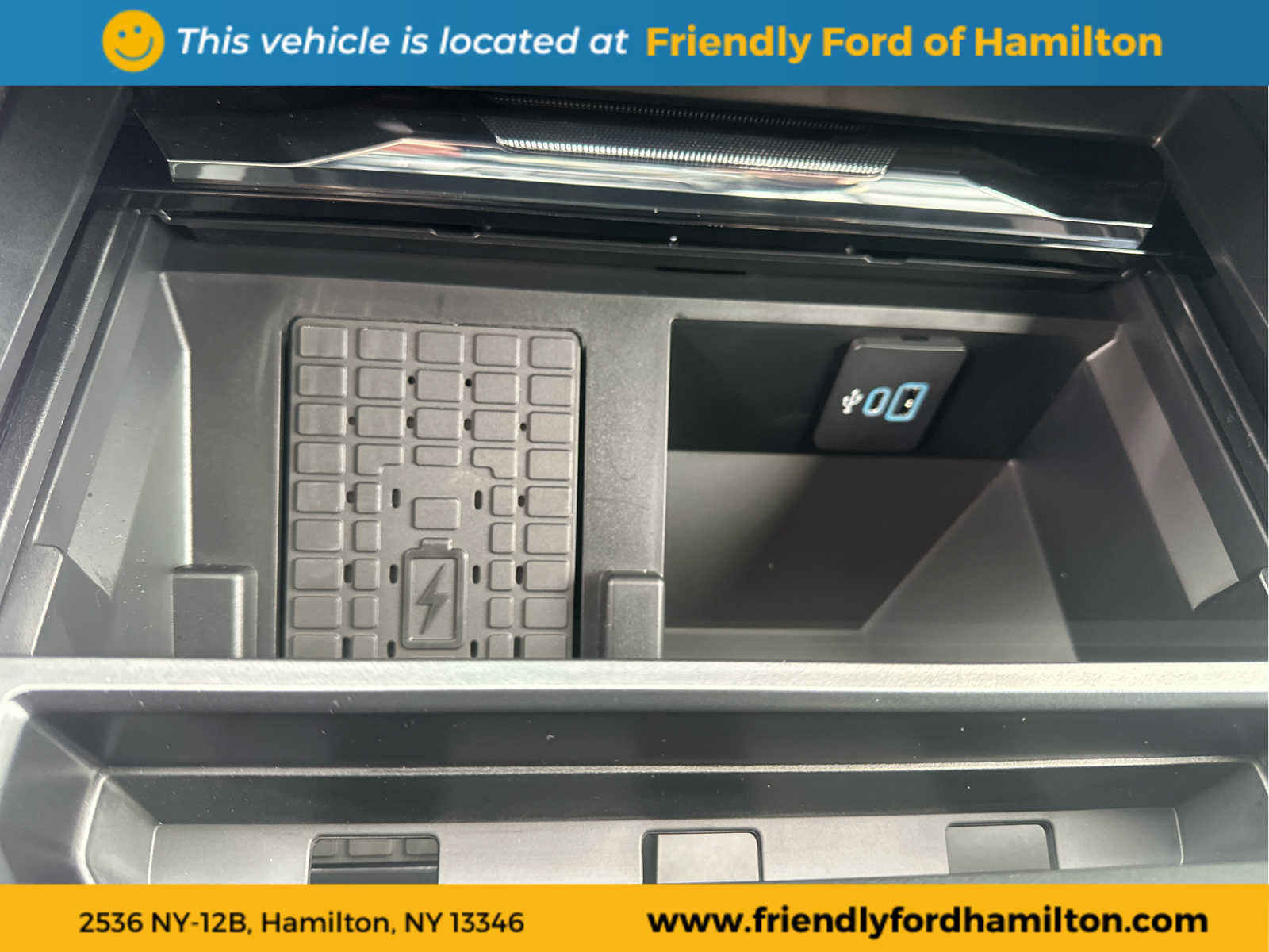 New 2026 Ford F250 Lariat w/ Black Appearance Package image 39