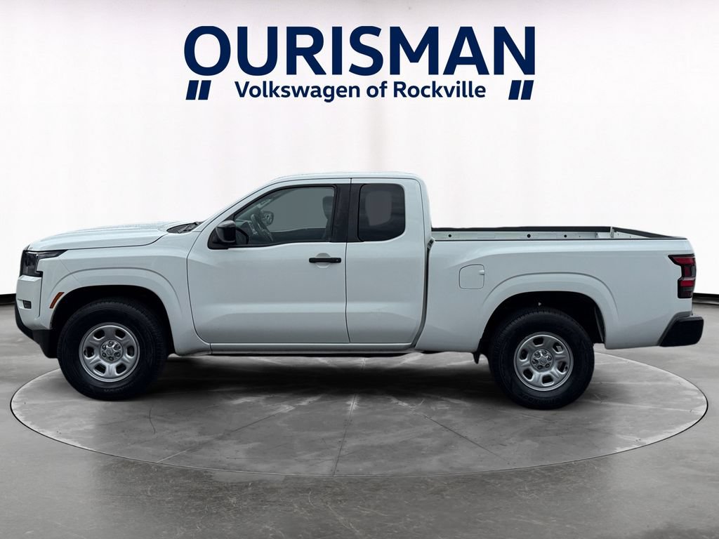 Used 2022 Nissan Frontier S RWD image 3