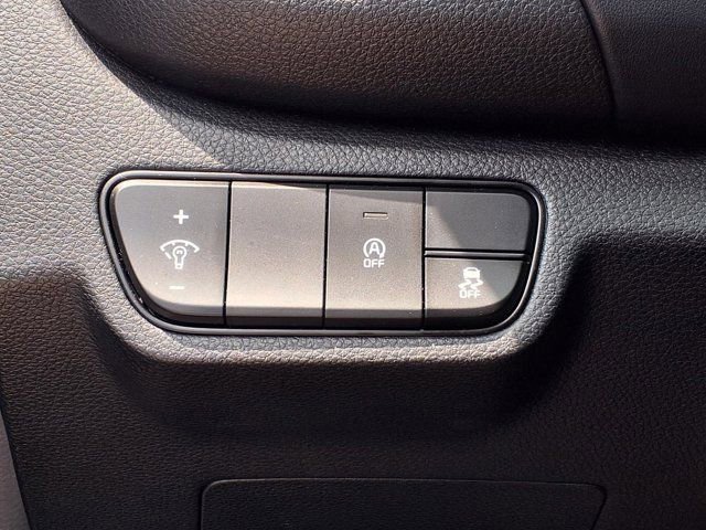 Used 2024 Kia Seltos EX AWD/4WD image 15