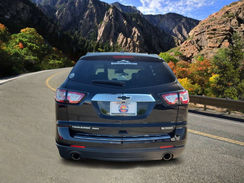 Used 2017 Chevrolet Traverse Premier AWD/4WD image 4