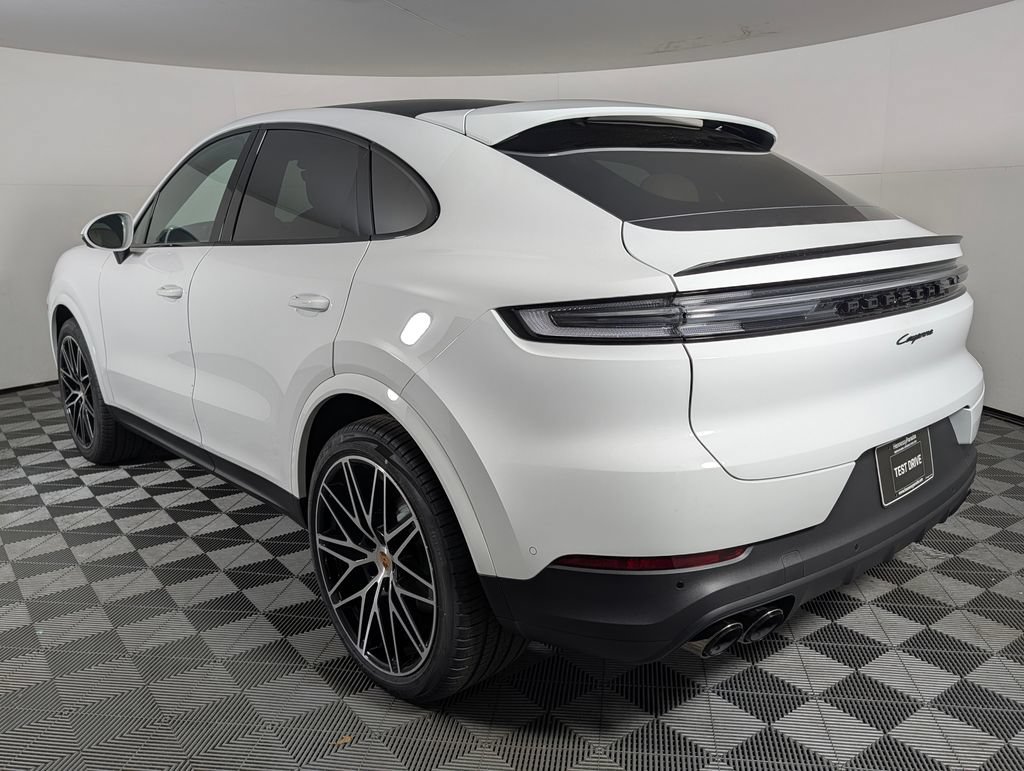 New 2026 Porsche Cayenne Coupe AWD/4WD image 3
