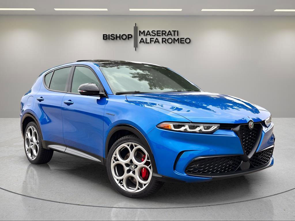 Used 2025 Alfa Romeo Tonale w/ Premium Package AWD/4WD video 1