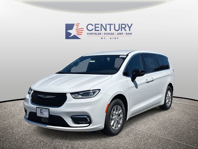 New 2026 Chrysler Pacifica Select image 6