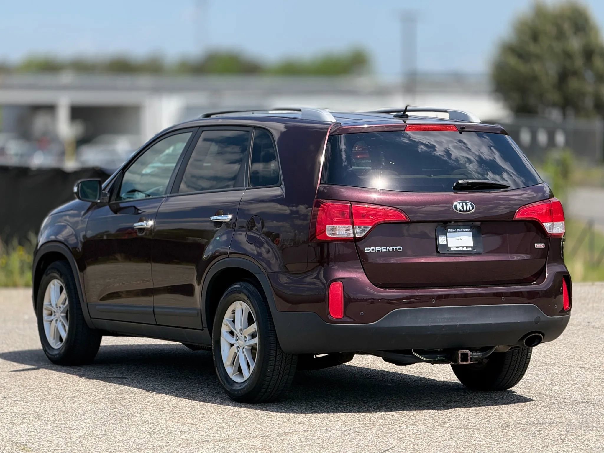 Used 2015 Kia Sorento LX image 10