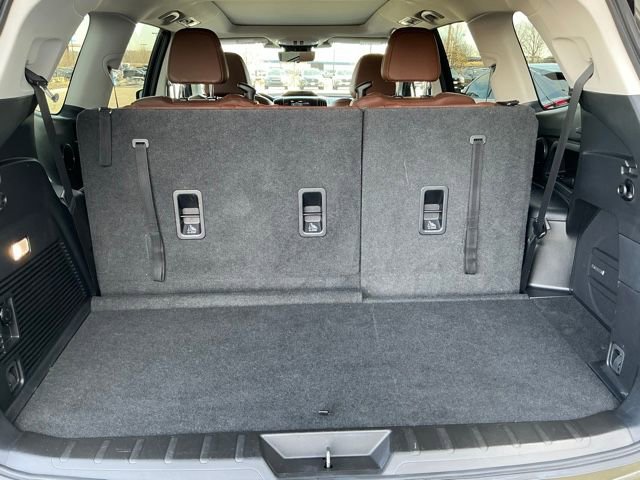 Certified 2025 Subaru Ascent Touring image 16