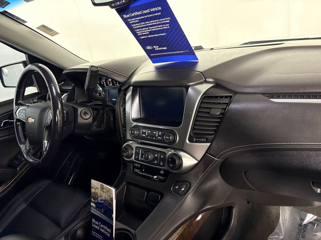 Used 2018 Chevrolet Suburban LT image 38