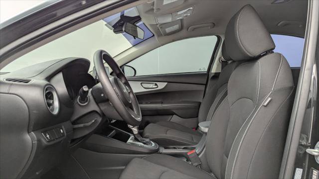 Used 2024 Kia Forte LXS FWD image 14