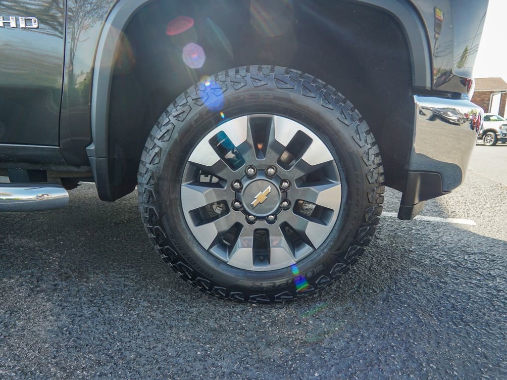 Used 2021 Chevrolet Silverado 2500 LT w/ All Star Edition AWD/4WD image 13