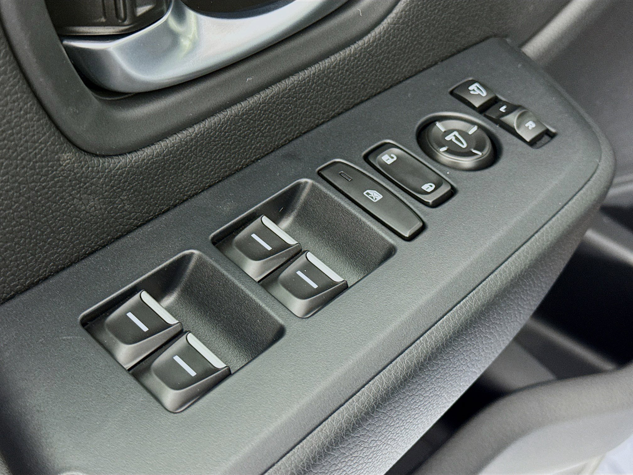 New 2026 Honda Pilot TrailSport image 18