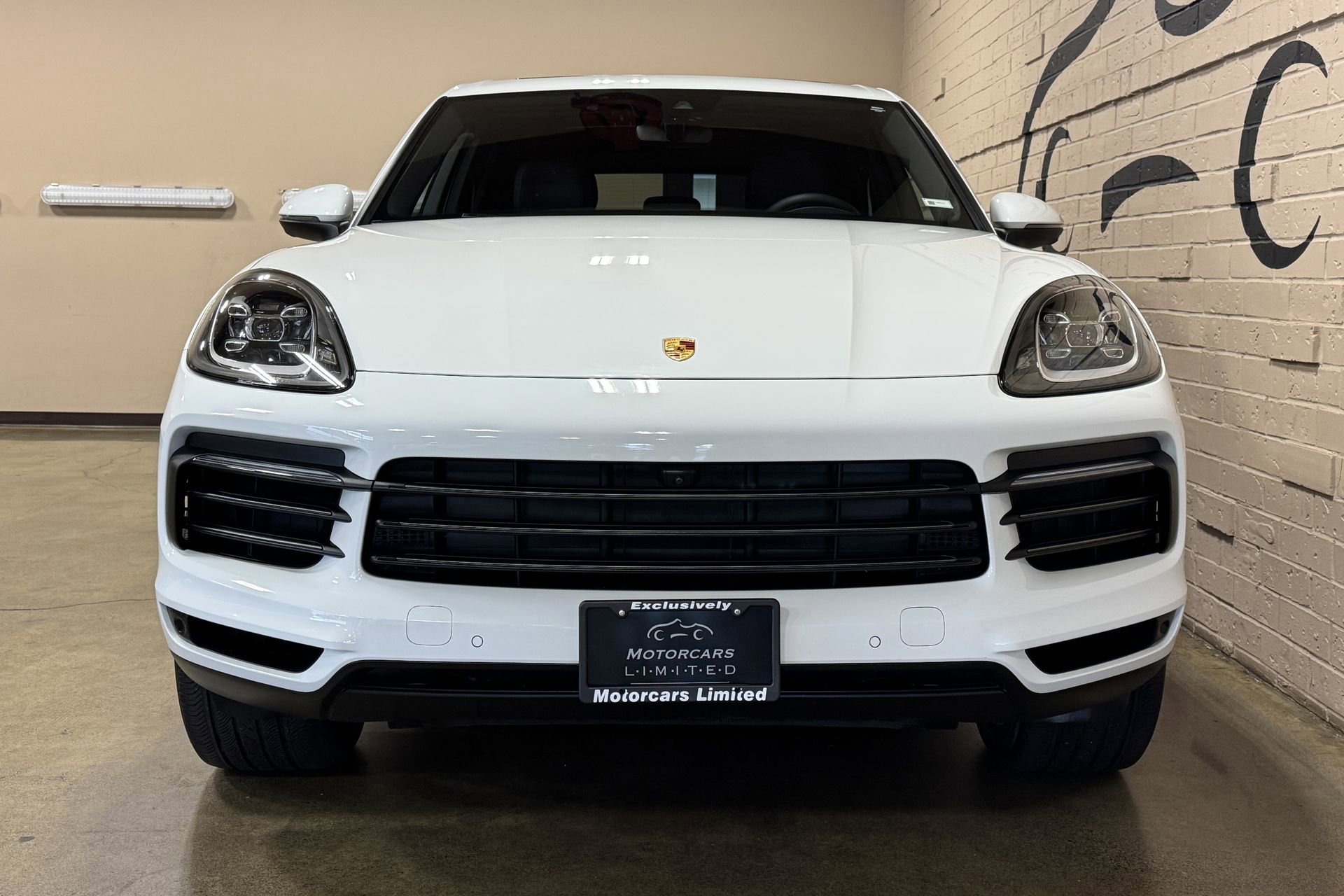Used 2023 Porsche Cayenne Platinum Edition AWD/4WD image 12