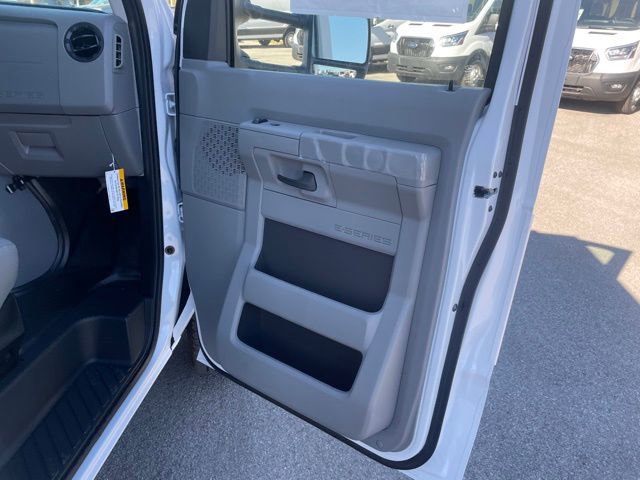 New 2025 Ford E-350 and Econoline 350 Super Duty w/ Power Equipment Group image 41