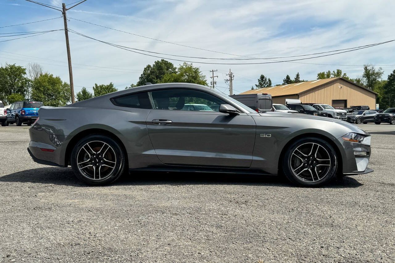 Used 2022 Ford Mustang GT RWD image 7