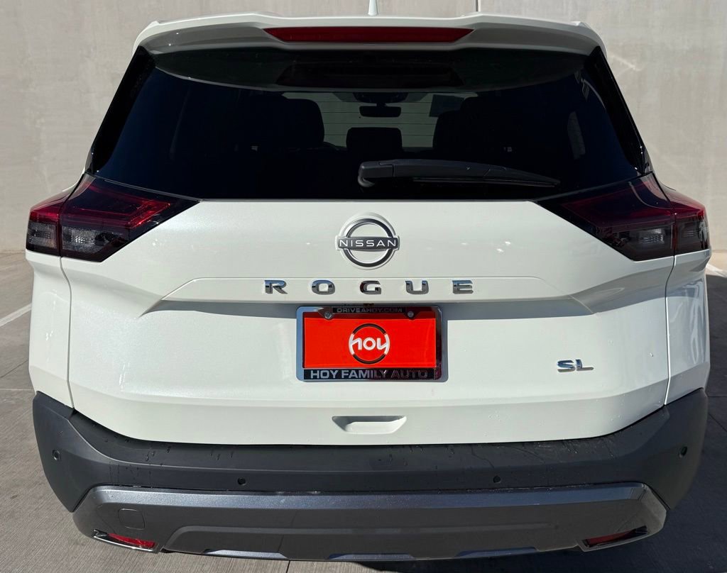 Used 2023 Nissan Rogue SL w/ SL Premium Package image 4