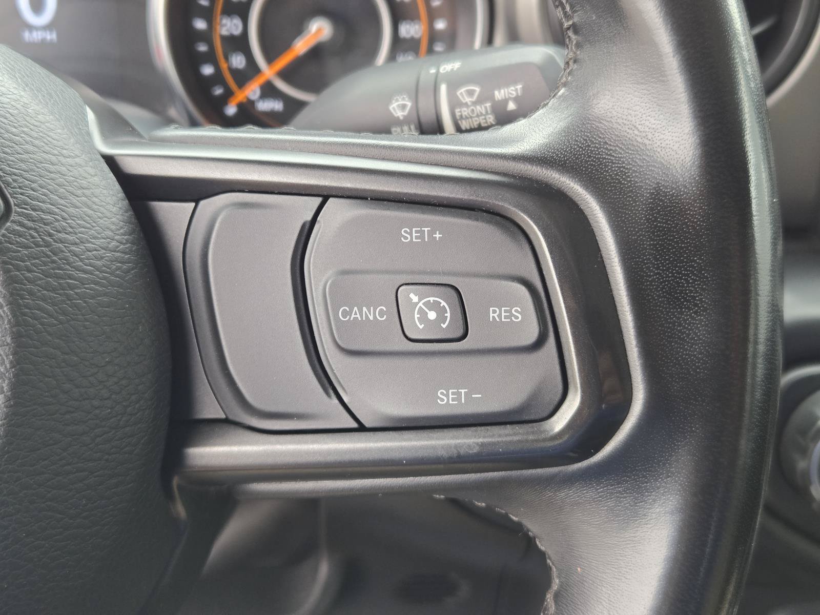 Used 2022 Jeep Gladiator Sport AWD/4WD image 17