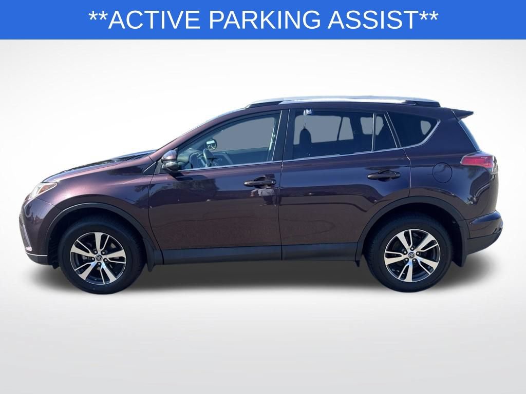 Used 2016 Toyota RAV4 XLE w/ Convenience Package AWD/4WD image 4