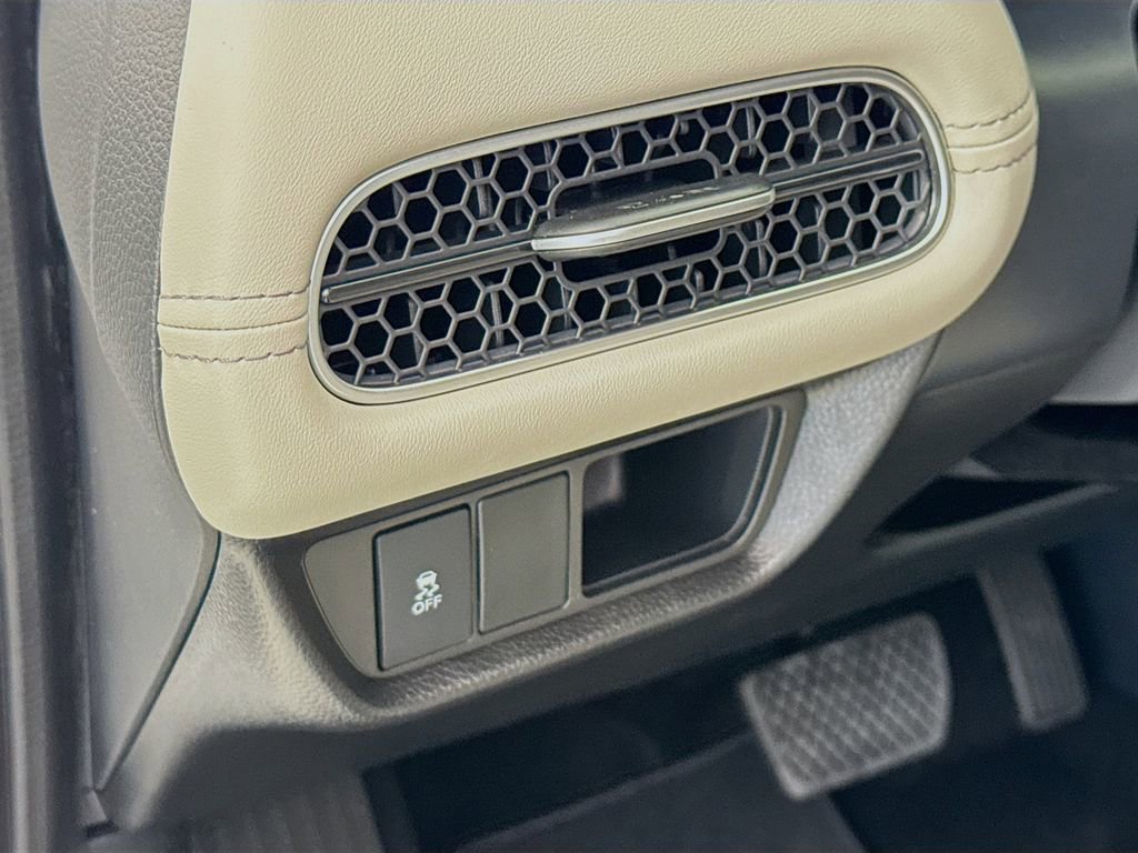 New 2026 Honda HR-V EX-L image 10