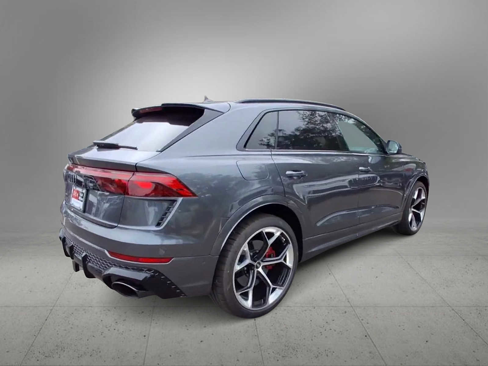 New 2025 Audi RS Q8 performance image 8