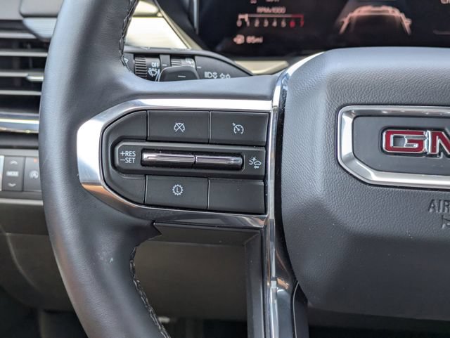 Used 2026 GMC Acadia Elevation w/ Elevation Premium Package FWD image 28