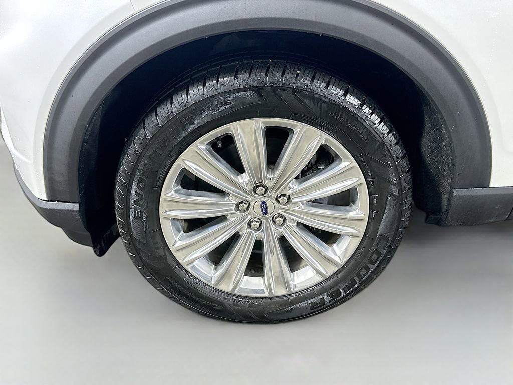 Used 2021 Ford Explorer Limited w/ Hybrid Equipment Group 310A AWD/4WD image 8