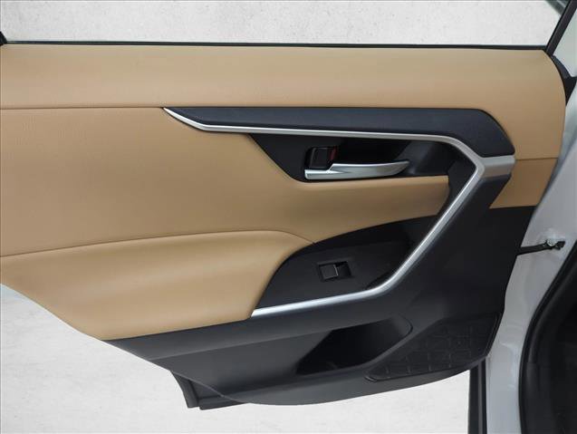 Used 2025 Toyota RAV4 XLE Premium w/ Weather Package FWD image 9