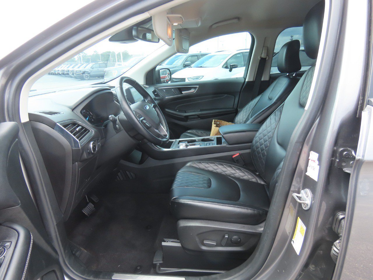 Used 2023 Ford Edge Titanium AWD/4WD image 26