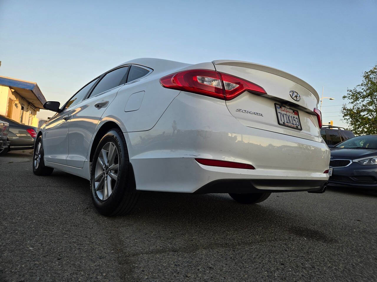 Used 2016 Hyundai Sonata SE image 12