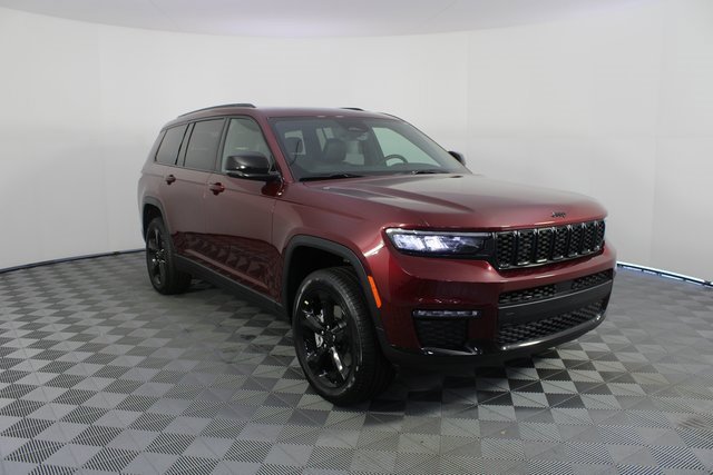 New 2025 Jeep Grand Cherokee L Limited w/ Black Appearance Package image 29