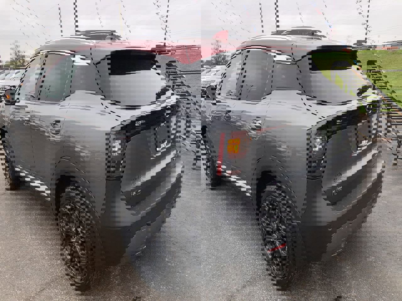 Used 2025 Nissan Kicks SR image 12